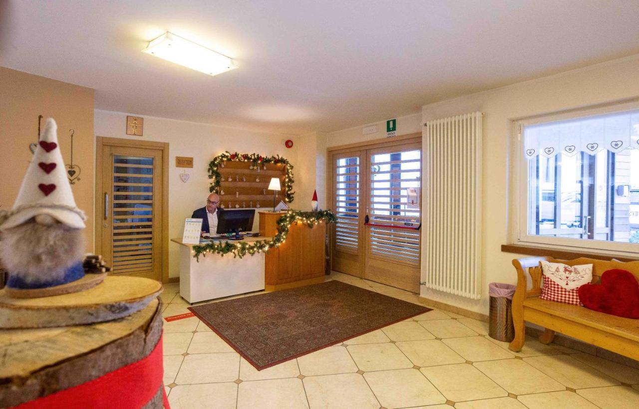 Santa Maria Ad Nives Hotel Canazei Buitenkant foto