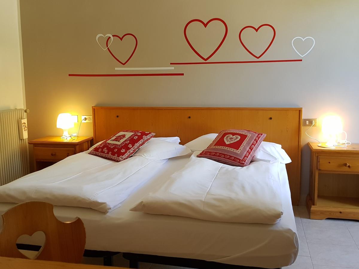 Santa Maria Ad Nives Hotel Canazei Buitenkant foto